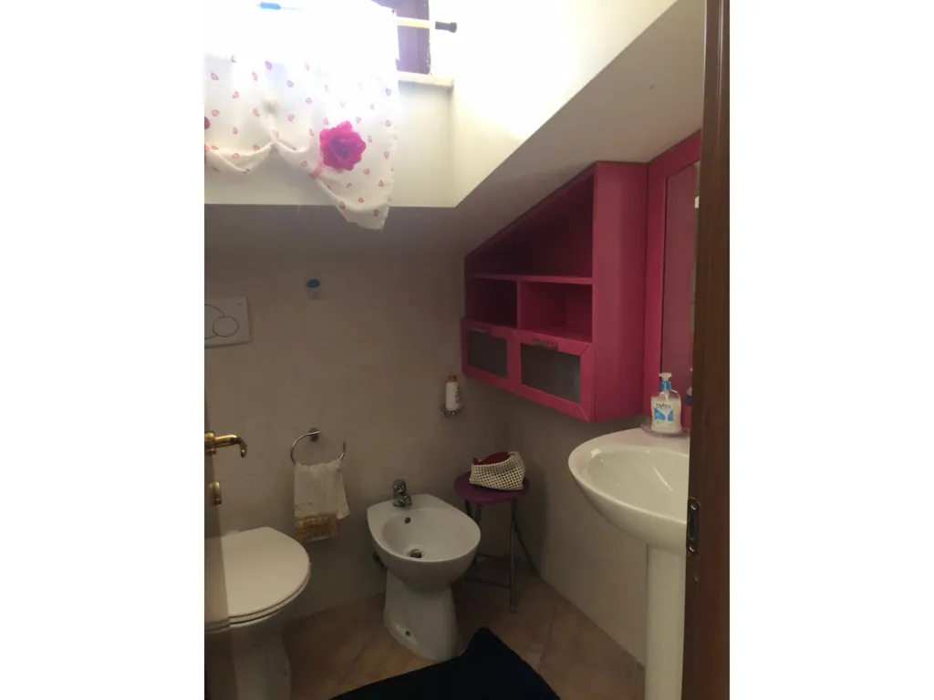 Bagni - Apartment with Balcony in Mentana