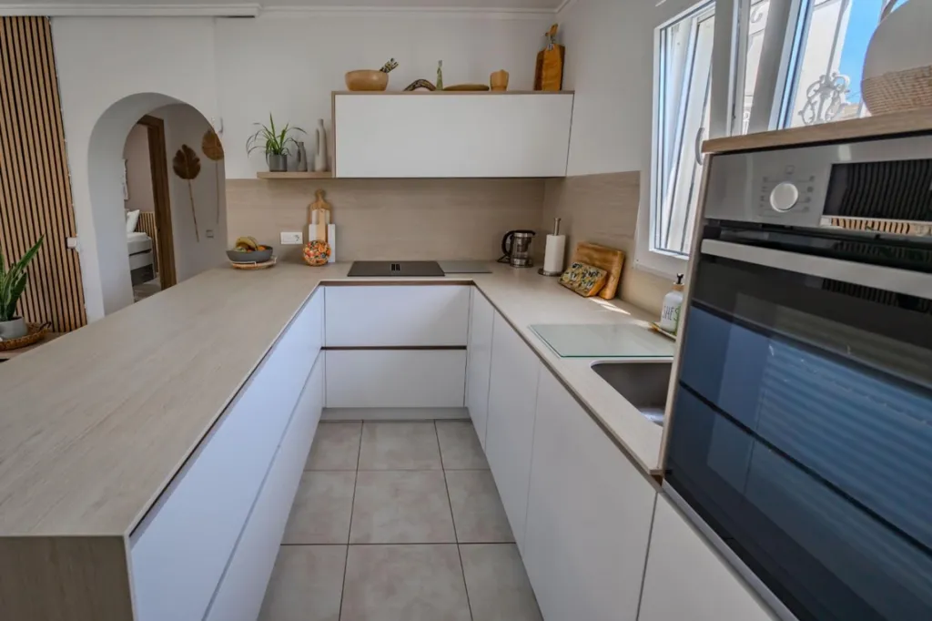 Köök - Luxury Villa with Heated Pool in Ciudad Quesada