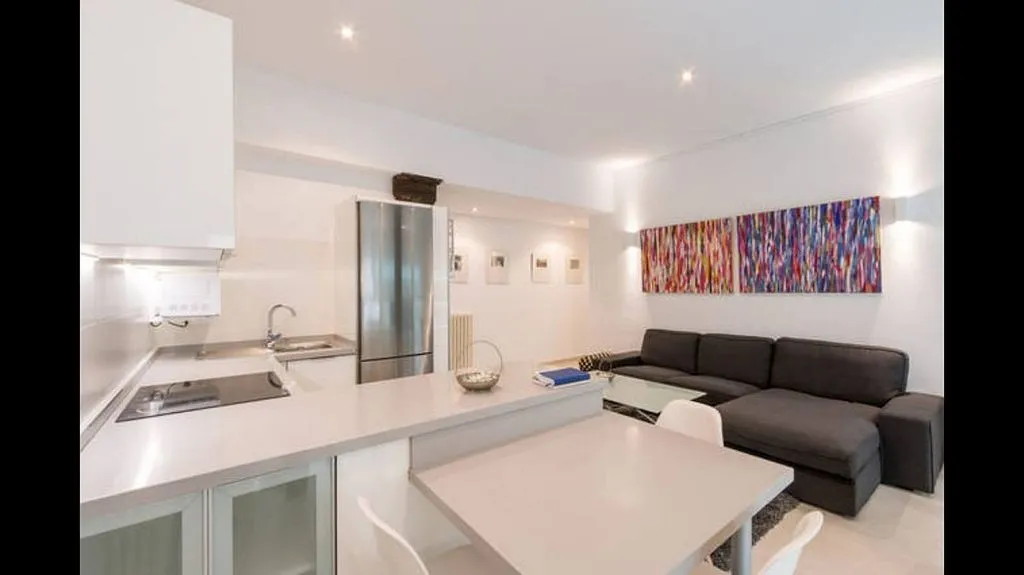 Köök - Furnished Flat with Air Conditioning in Sagrario Centre