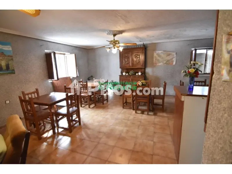 Sala da pranzo - Rustic Farm with Thermal Springs in Fuenteguinaldo