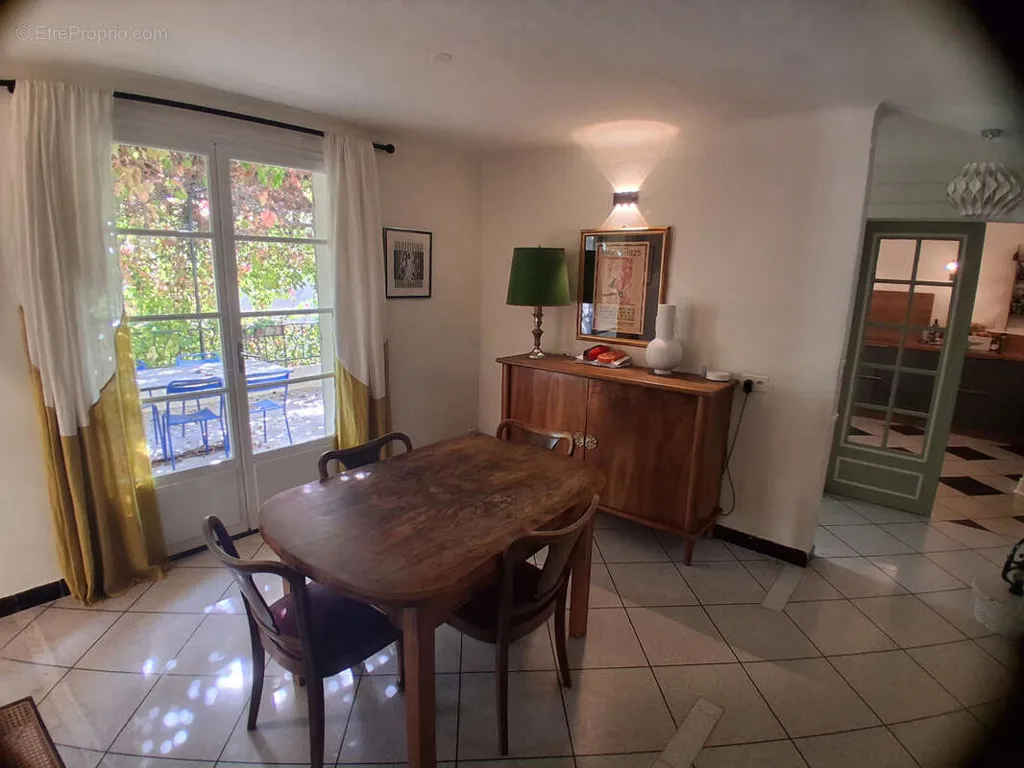dining_room