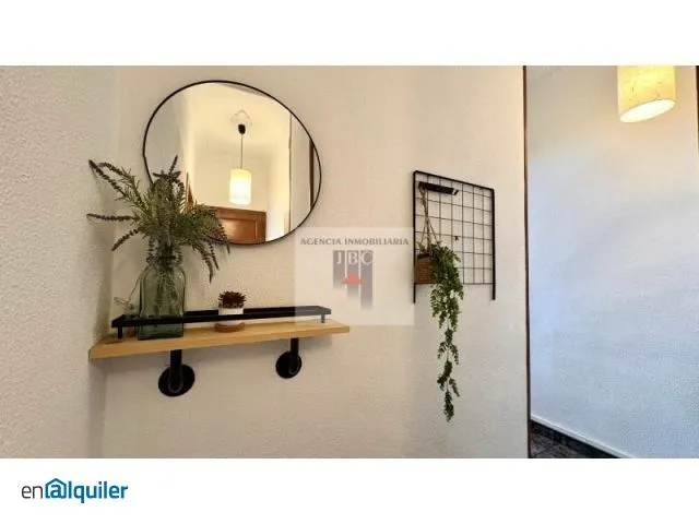 Entrée - Studio with Balcony in Ensanche Area