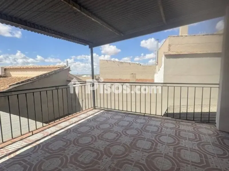 Terrass - Two-Storey House with Patio in Campo de Criptana