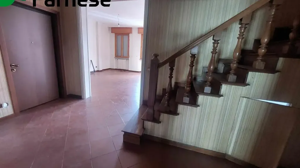 Pièces - Multi-Level Apartment near Stadio, Piacenza