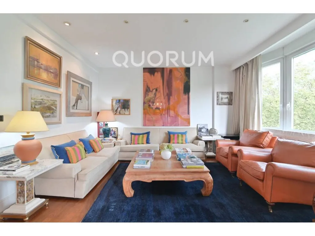 Séjour - Señorial Flat with Park Views in Abando, Bilbao