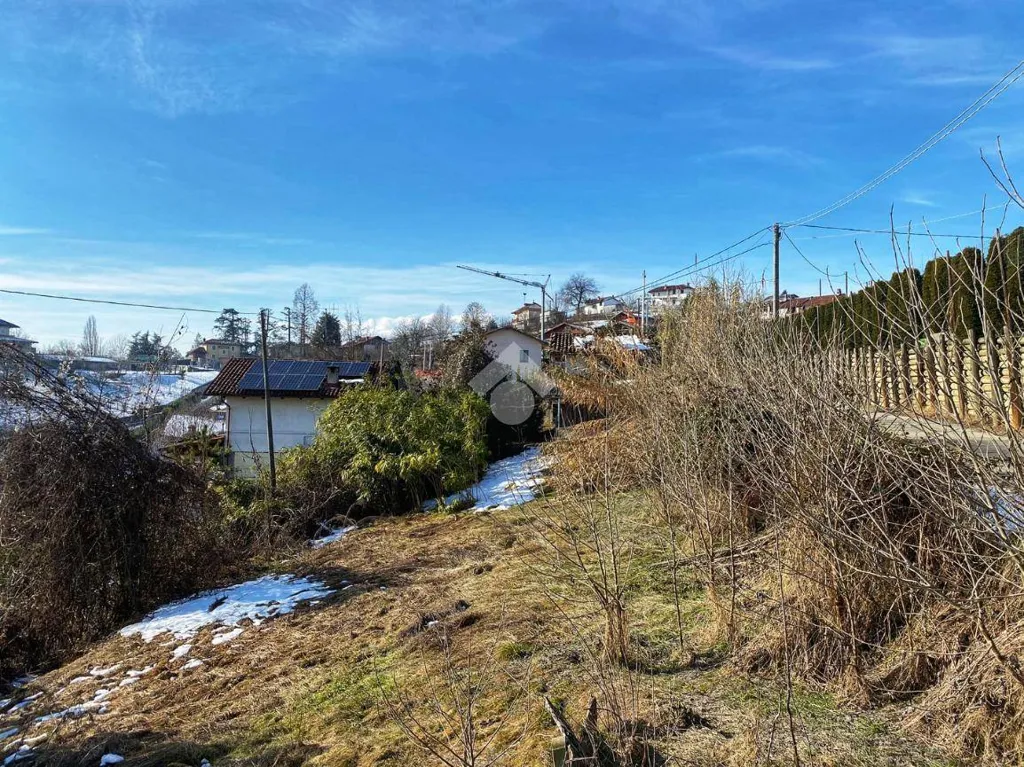Aed - Rustic Property with Garden in Bra