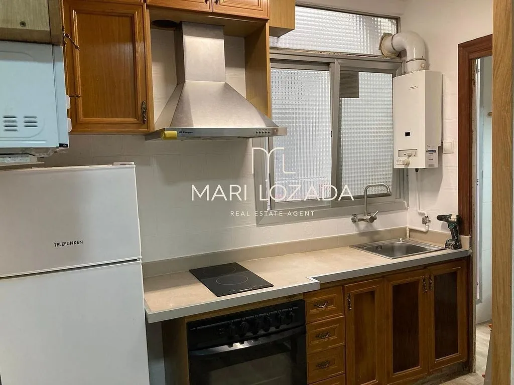 Kitchen - Furnished Flat in L'Illa Perduda, Valencia