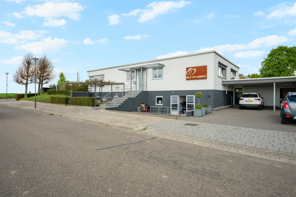 Extérieur - Multifunctional House with Field Views in Limbricht