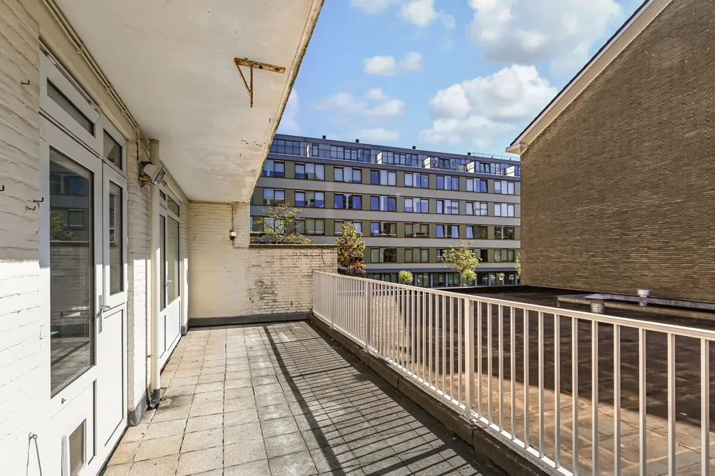 3-toaline korter asukohas Den Haag