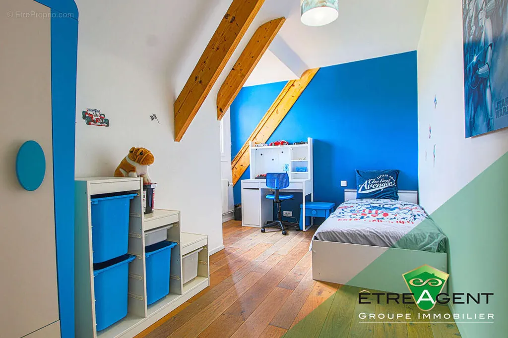 Chambres - Maison avec Vue sur la Vallée et Piscine à Maule
