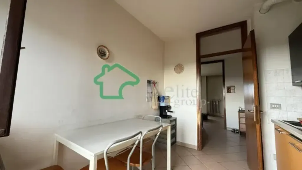 Söögituba - Spacious Apartment with Lift in Lodi