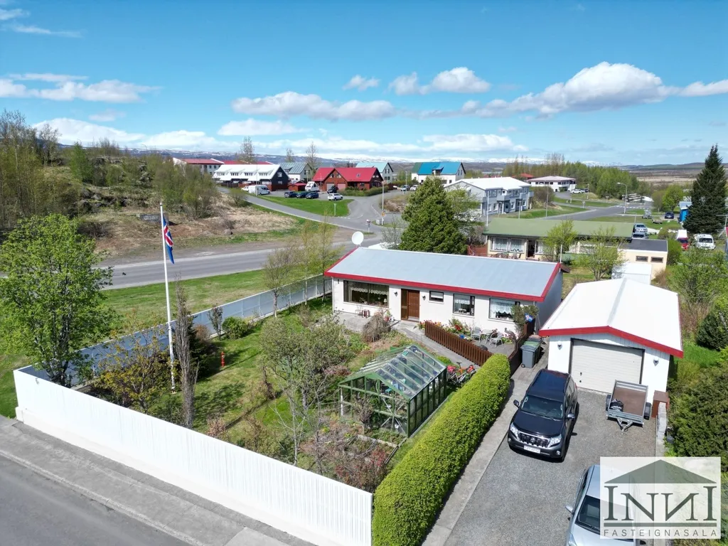 Vue aérienne - Five-Bedroom House with Studio in Reykjavik