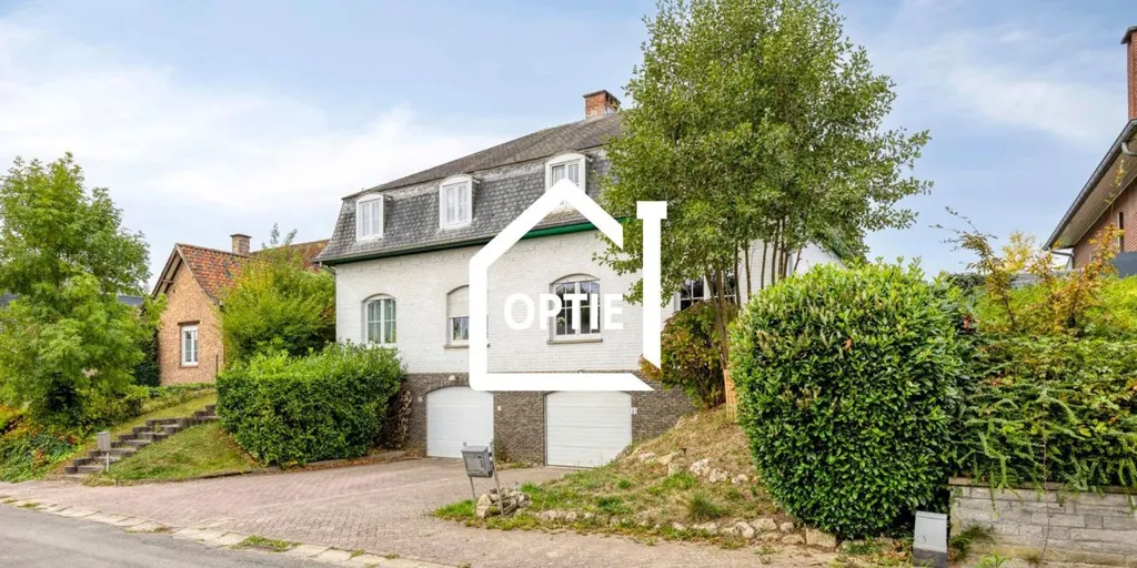 Välivaade - Charming Three-Storey House with West Terrace in Overijse
