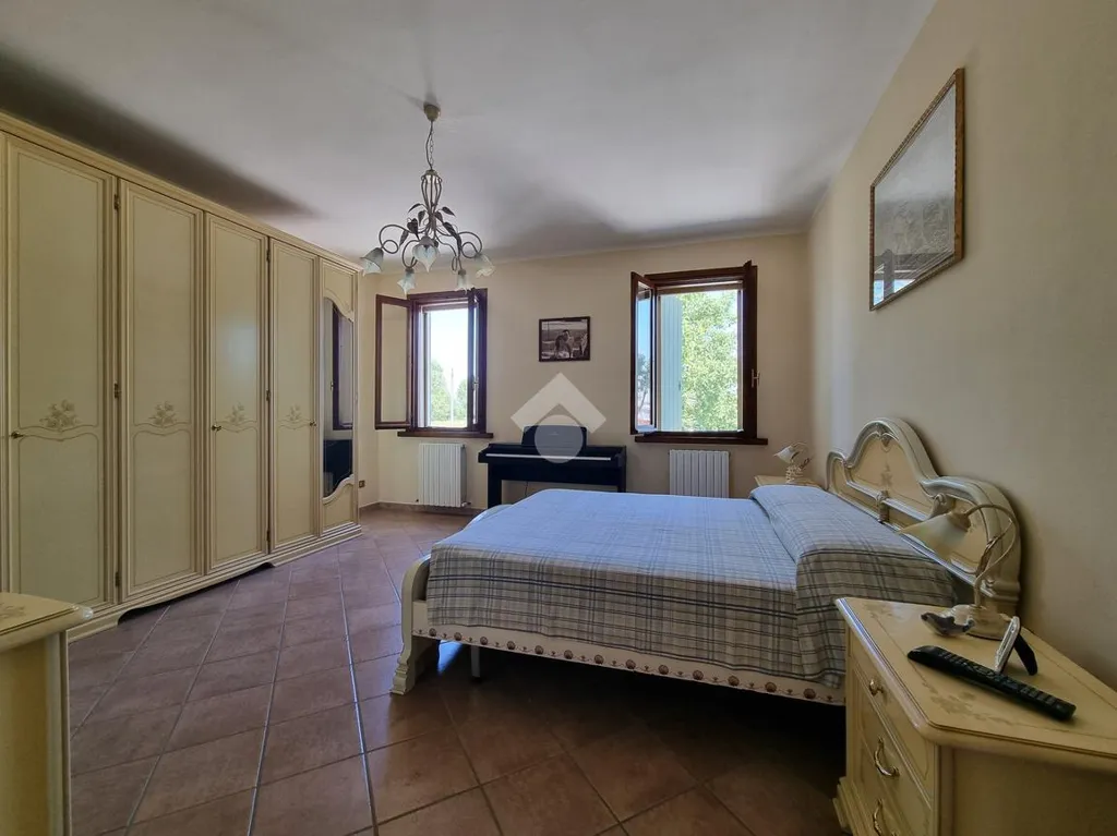 Magamistoad - Restored Villa with Multiple Apartments in Borgo Virgilio