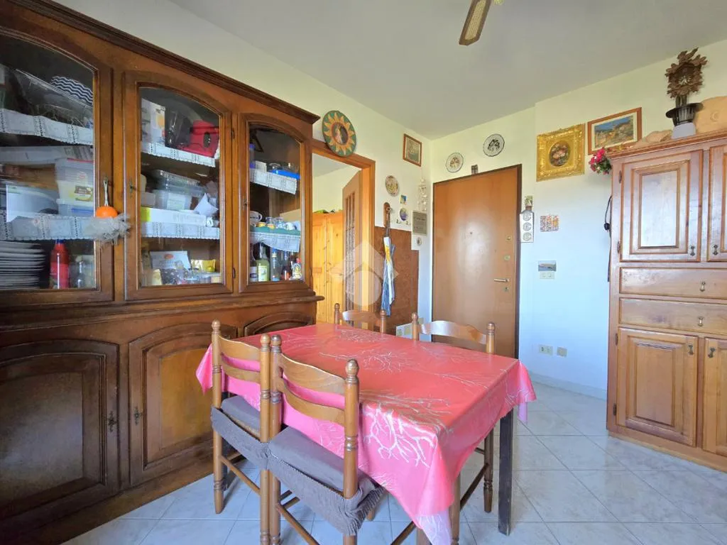 Söögituba - Apartment with Balcony in Central Albenga