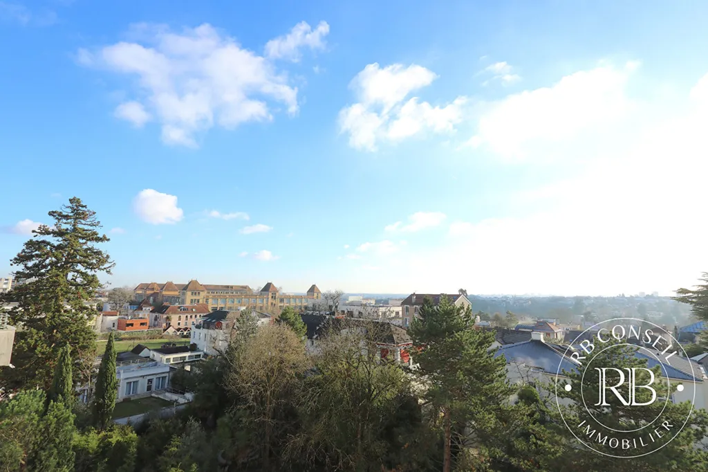 Vista aerea - 6-Piece Flat with South-Facing Terrace in Sceaux