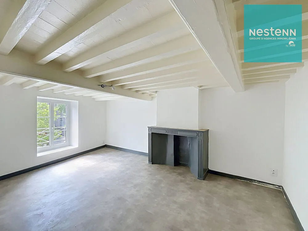 Pièces - Appartement Rénové avec Balconnet au Centre de Montbrison