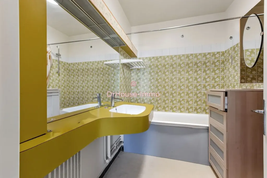 Vannitoad - Duplex Apartment with Panoramic View in Paris