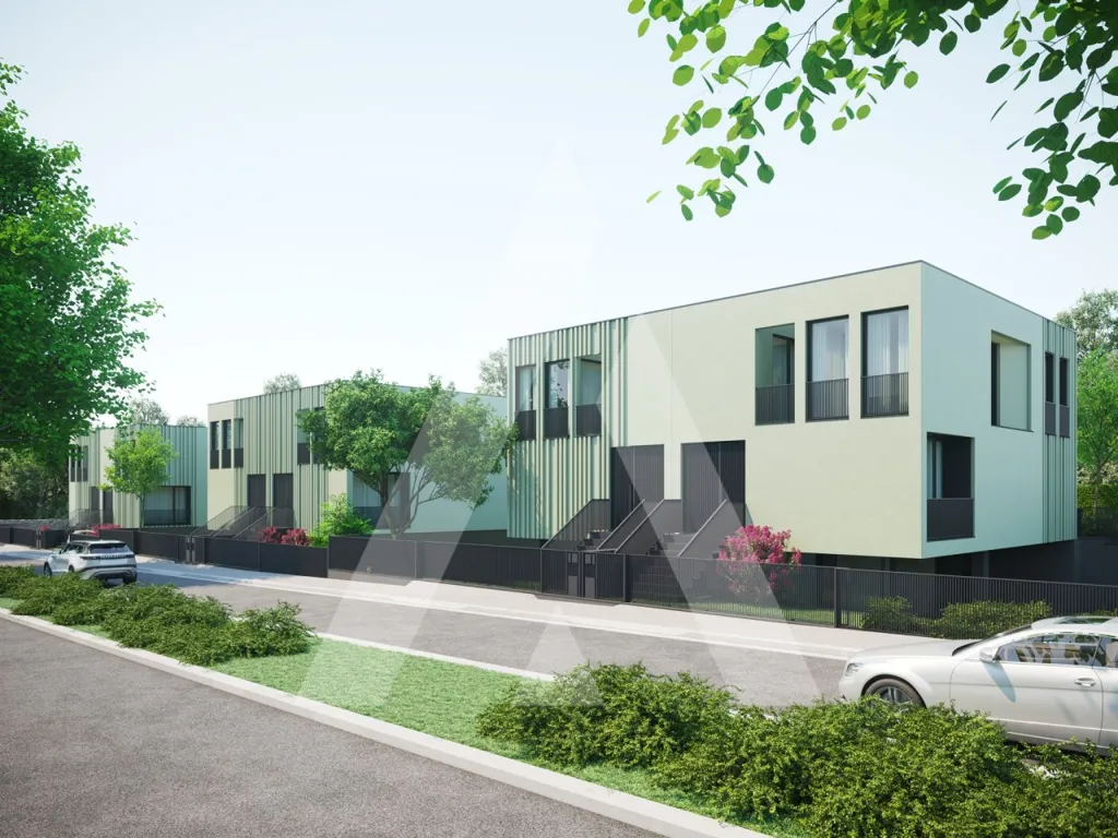Modern T4 House with Elevator in São Roque