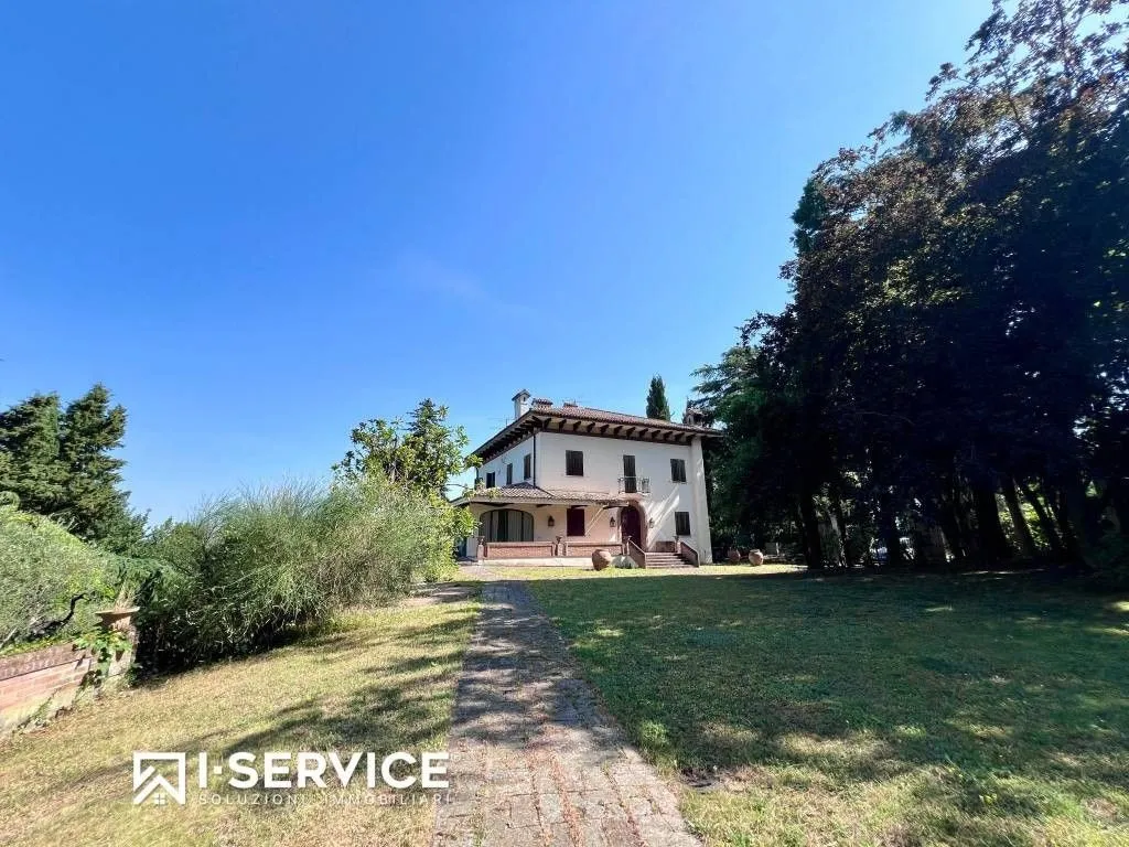 Giardino - Luxury Villa with Pool in Cesena