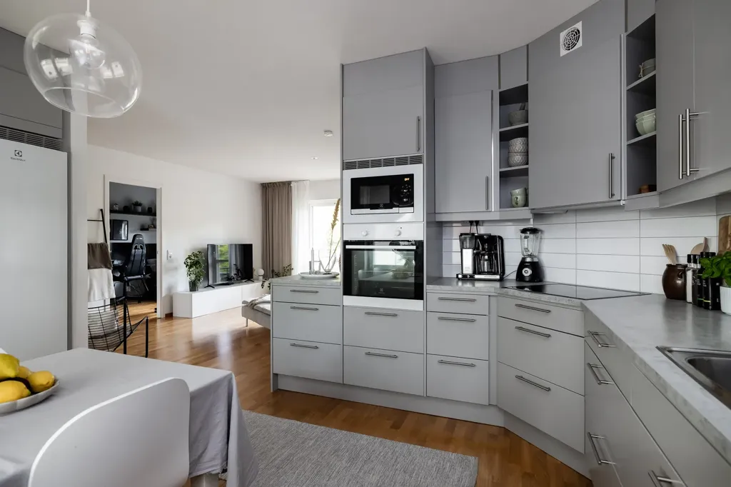 Köök - Apartment with Private Terrace in Örebro