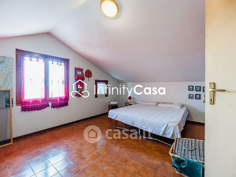 Chambres - Bifamiliar Villa with Lake View in Cavaion Veronese