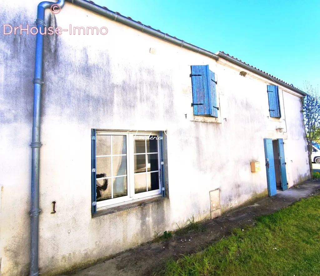 Välivaade - Stone House with Potential in Villedoux