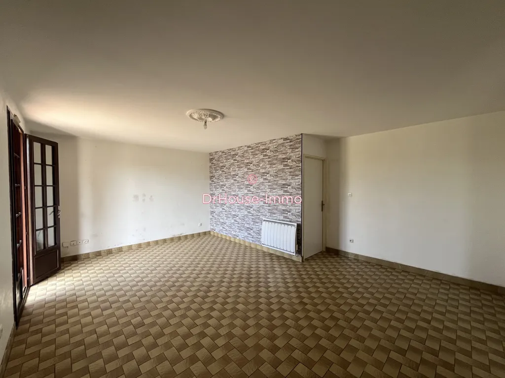 Pièces - Maison avec Terrain Constructible à Dissay