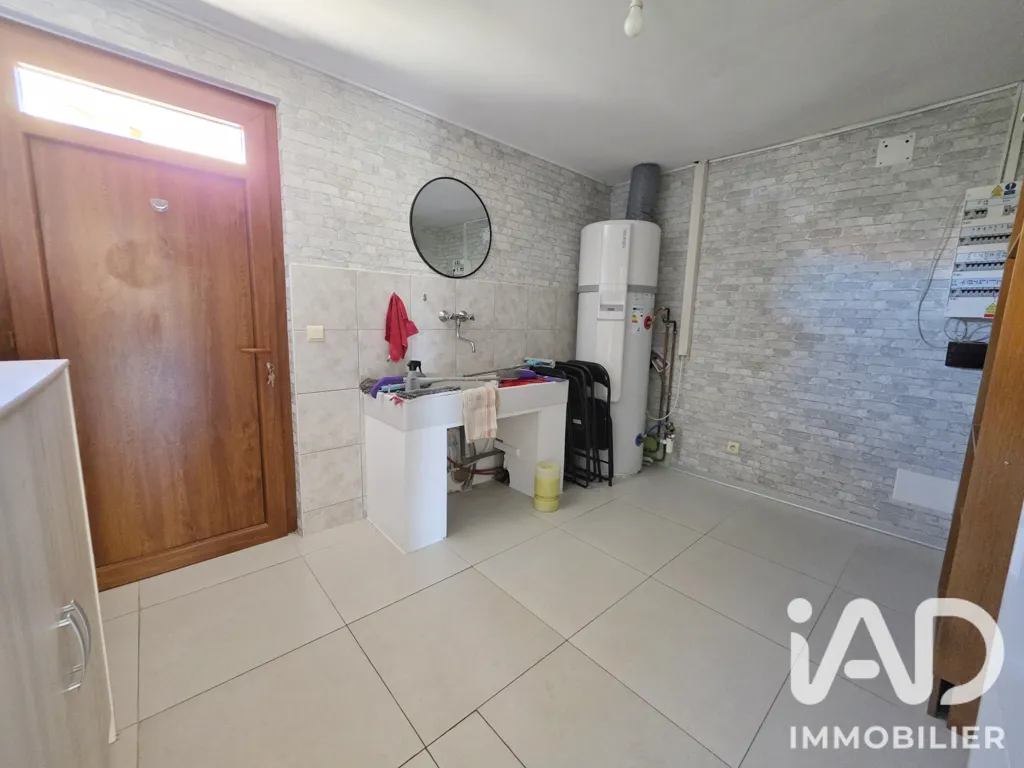 Vannitoad - Villa with Solar Panels in Cabestany