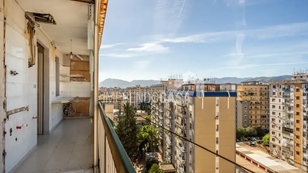 Balcon - Panoramic Penthouse with Terrace in Palermo