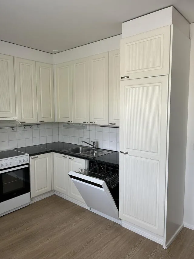 Cuisine - Apartment with Balcony in Laajankangas, Kajaani