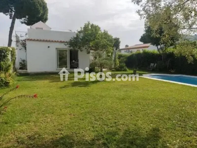 Bassein - Chalet with Pool in Cerromolinos
