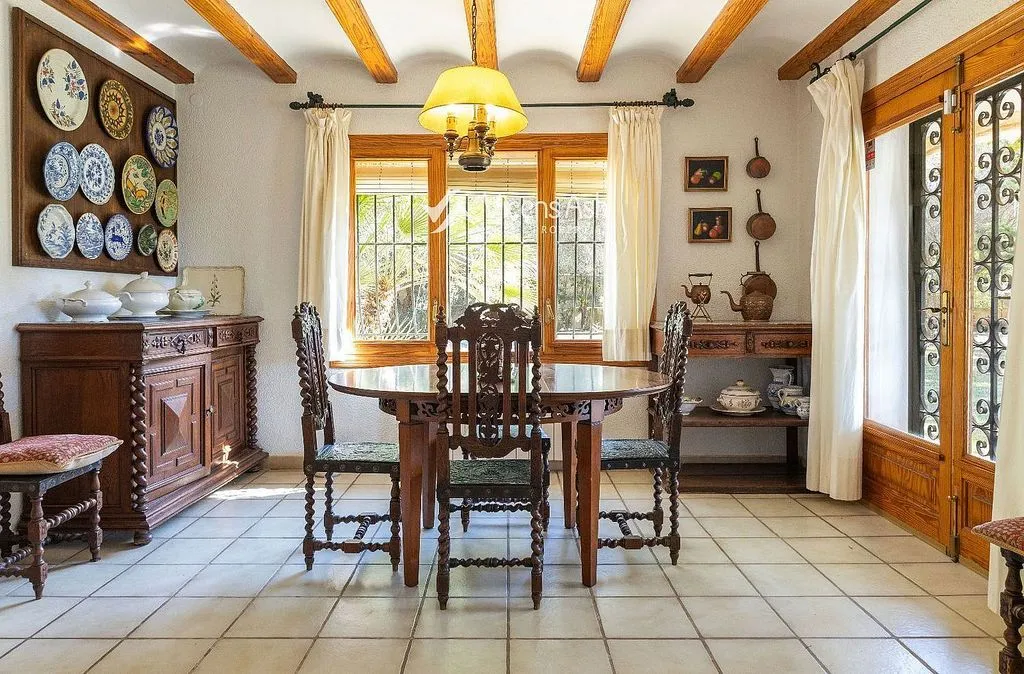 Dining Room - Villa with Pool and Terrace in Jávea