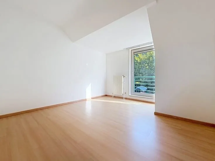 Stanze - Flat with Terrace and View in Urban Area
