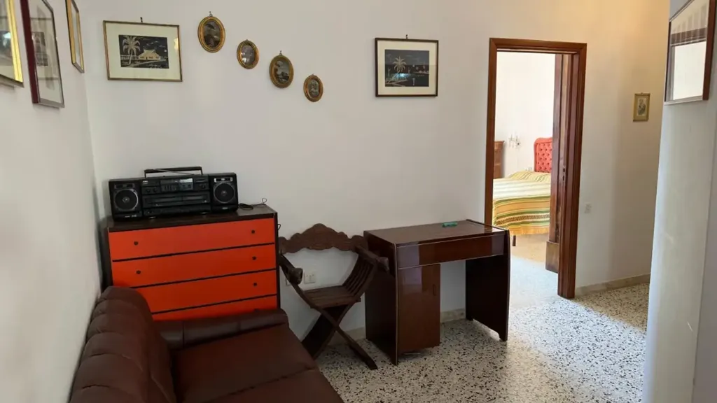 Kabinet - Bright Apartment with Sea View in Follonica