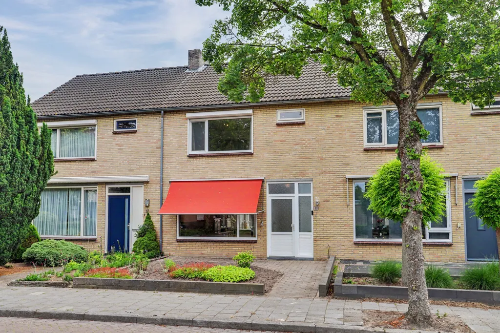 Esterno - Family-Friendly Semi-Detached House in Hapert