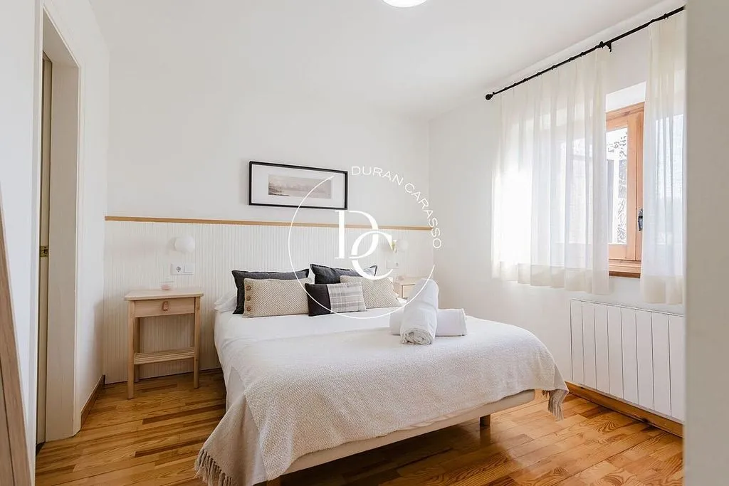 Chambres - Renovated Villa with Pool in Ger, Catalonia