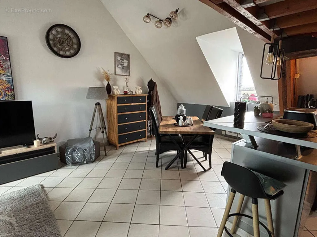 Elutuba - Duplex Apartment with Canal View in Etaples