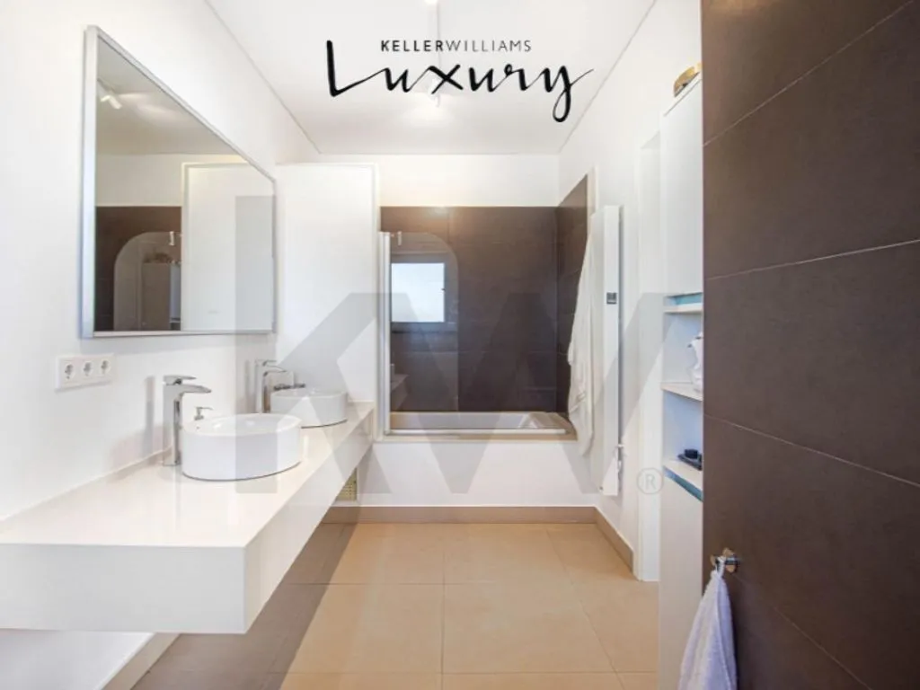 Vannitoad - Luxury House with Garden in Sintra