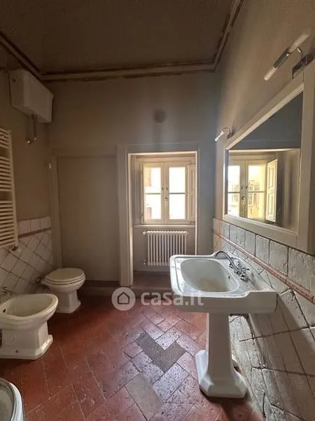 Salles de bain - Rented Apartment with Balcony in Cascina