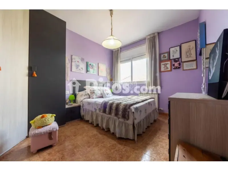 Chambres - Maison 4 pièces à ES