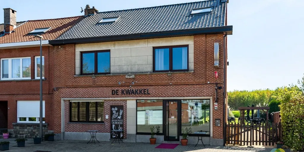 Esterno - Mixed-Use Property with Terrace in Vilvoorde