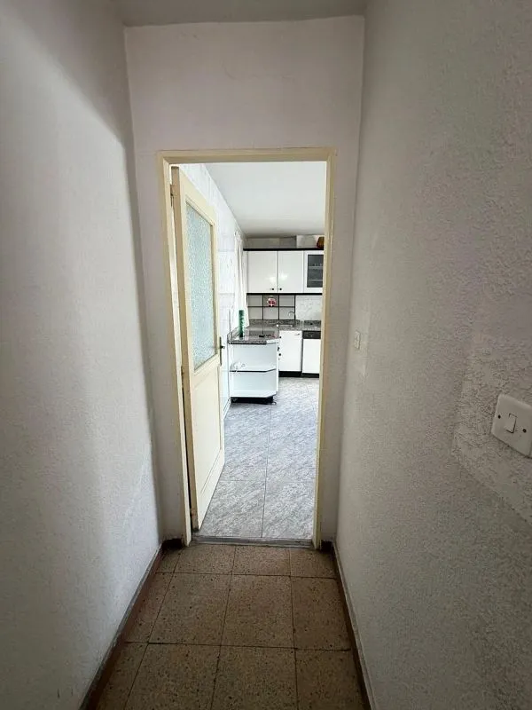 Esik - Apartment with Lift in La Palomera, León