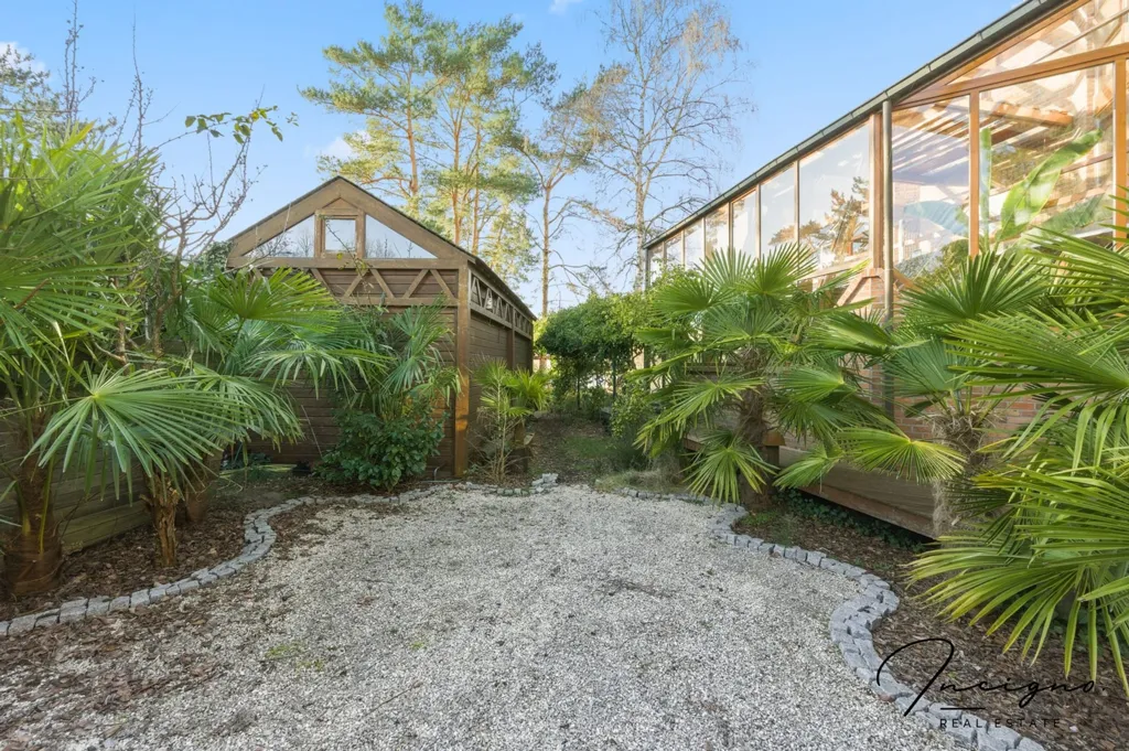 Giardino - Architectural House with Water View in Keerbergen