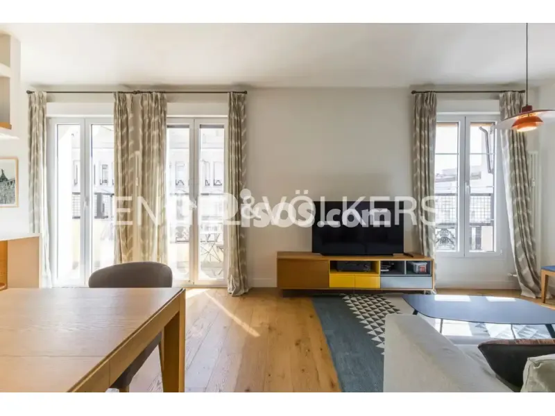 Séjour - Apartment with Balcony in Chamberí