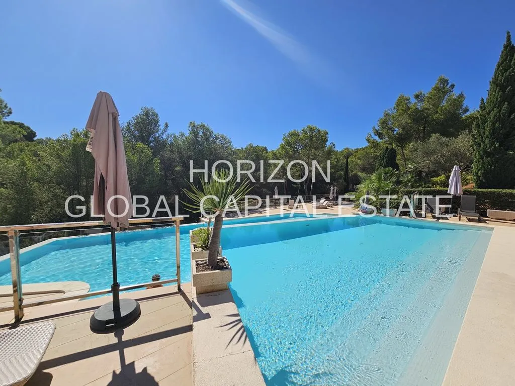 Piscine - Penthouse with Sea Views in Sol de Mallorca