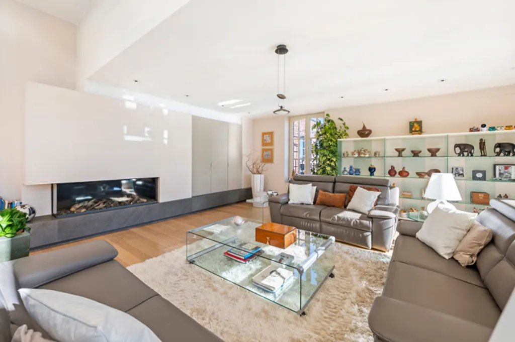 Elutuba - Penthouse with River View near Antwerp