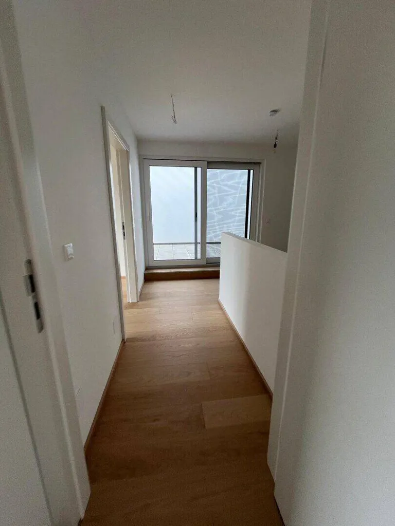 Esik - Semi-Detached House with Garden in Guntramsdorf