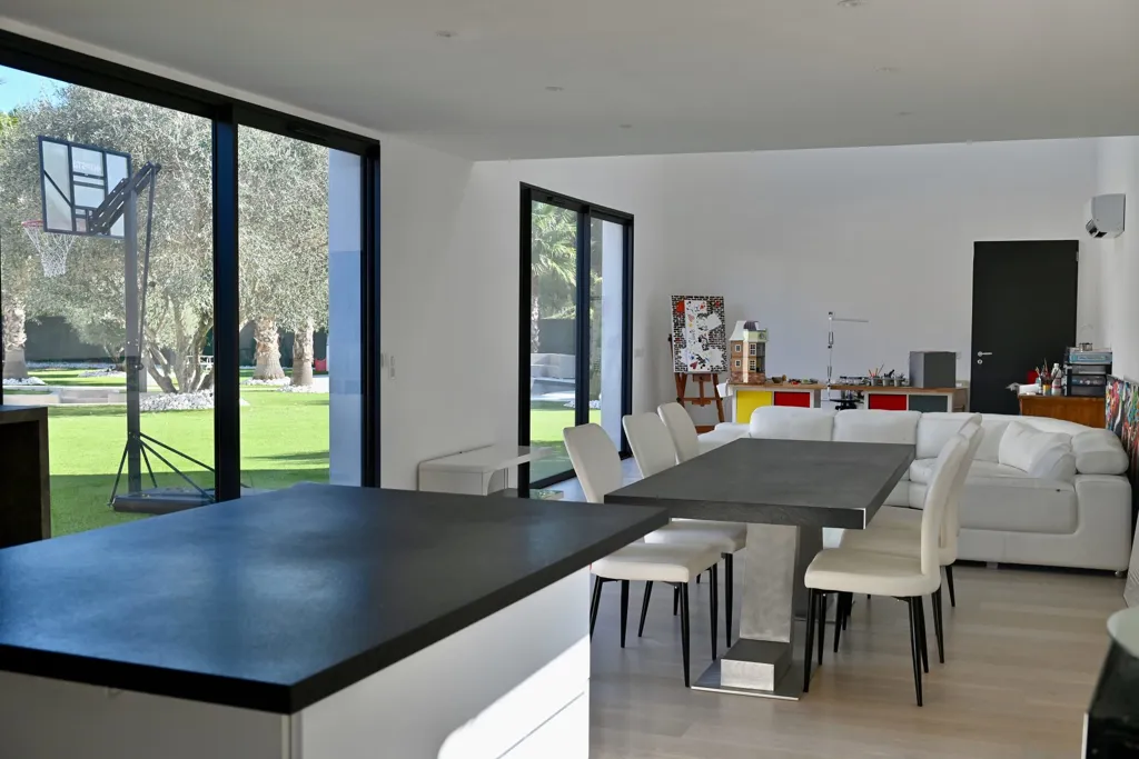 dining_room