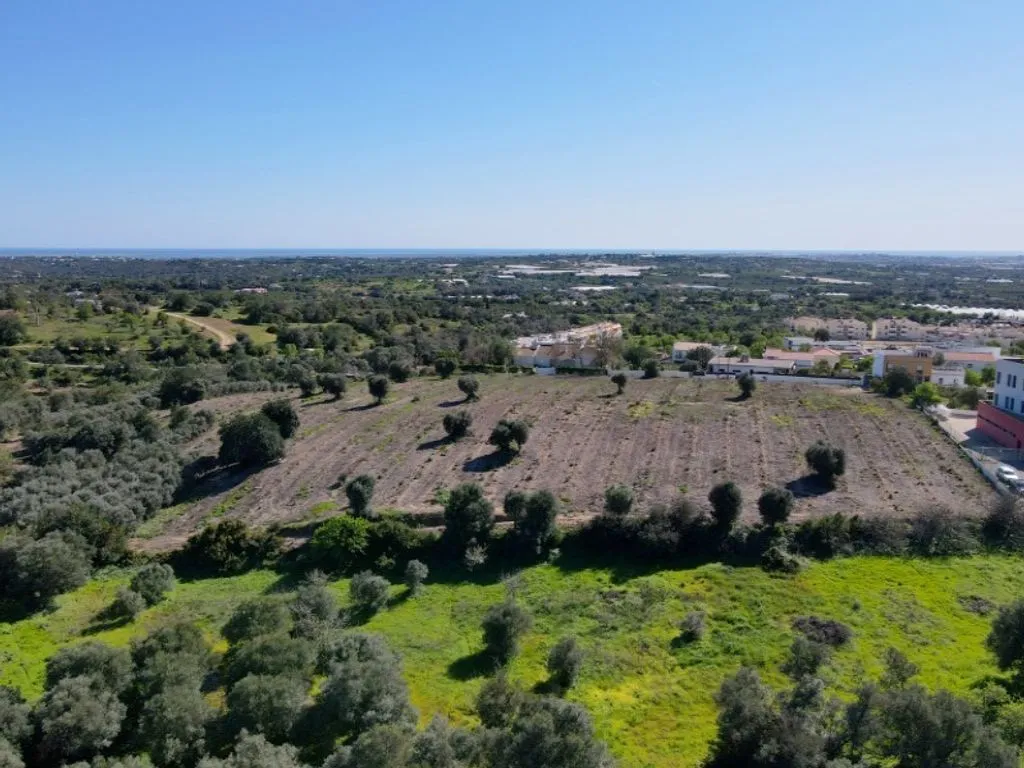 Õhuvaade - Building Land with Planning Permission in Estoi